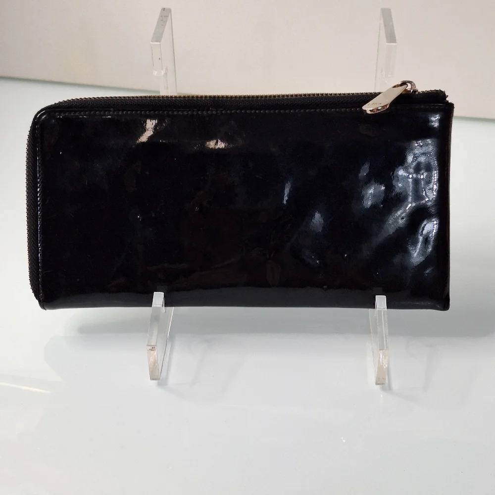 Dior preowned patent